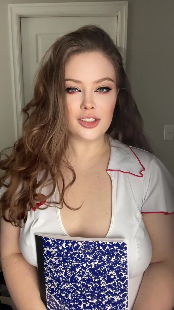 Youdreamgirl123: Krankenschwester Benutzt Patient Mit Comaa, Um Schwanger Zu Werden