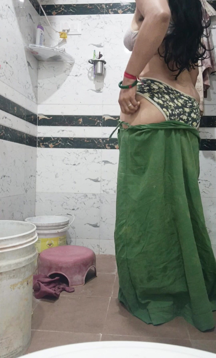 Priyahot77: Priya Bhabi Sexy Mood