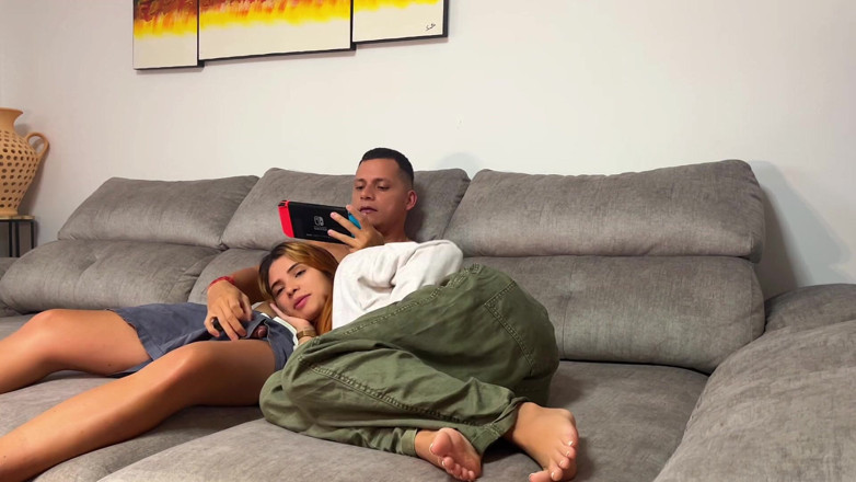 Labestiaylabella: Menina muito gostosa quer ser fodida