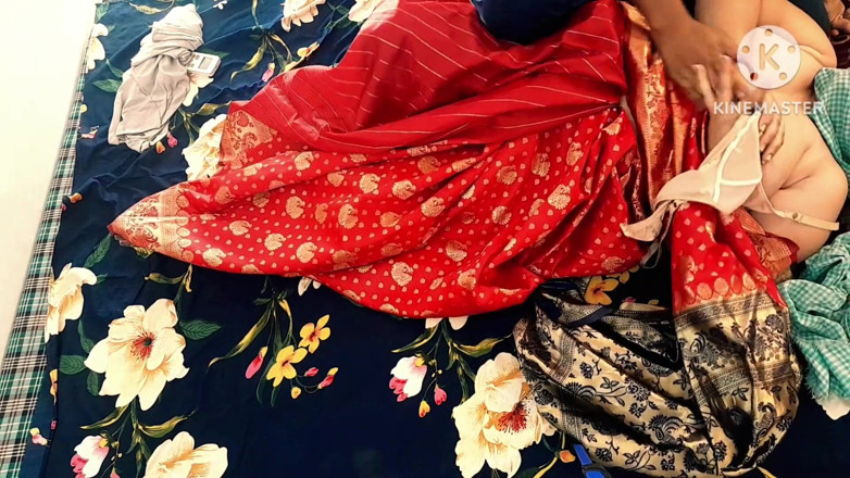 Salmaan001: भाभी की गांड में बड़ा लंड हिंदी में