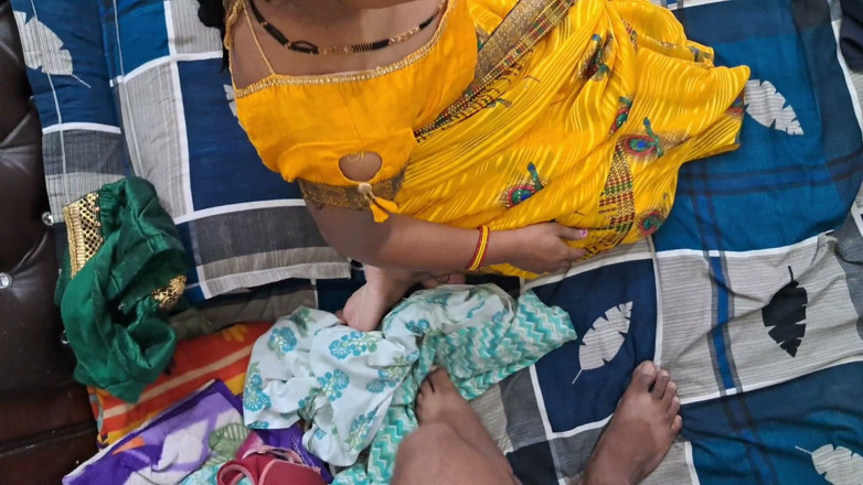 xshika: Hot Desi Bhabhi Sucking Till Throabbing Cum in Mouth