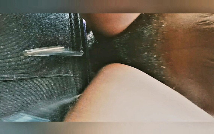 Iron: La douce chatte de ma femme.