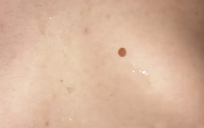 FoxMaidenPanties: Quick Cumshot on Hairy Pussy Bush in Missionary