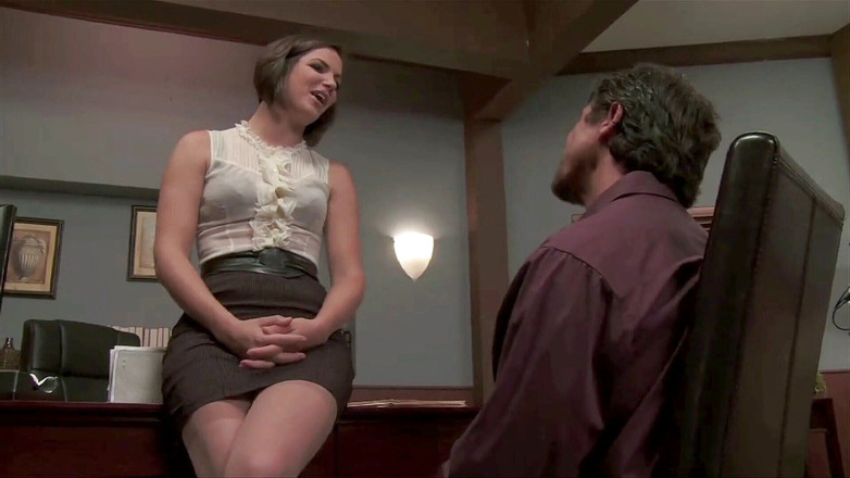 Best Butts: Lovely chick gets wild on the desk and the dude...