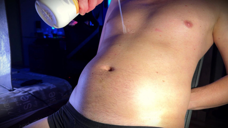 Navel fans: Hrátky s hlubokým tlakem a formováním břicha