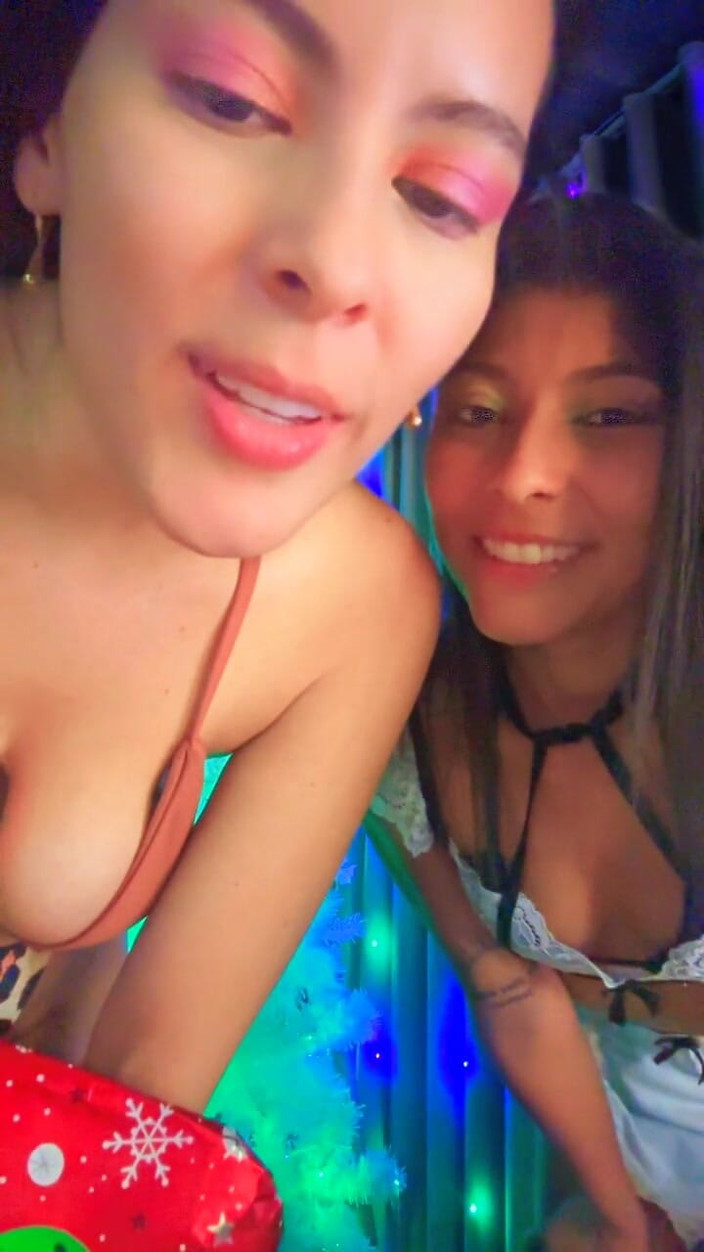 Vika_Sexting: 在星空下亲吻我