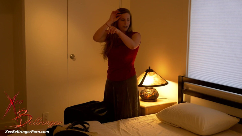 Xev Bellringer: Fucking Your Stepmother in Bed