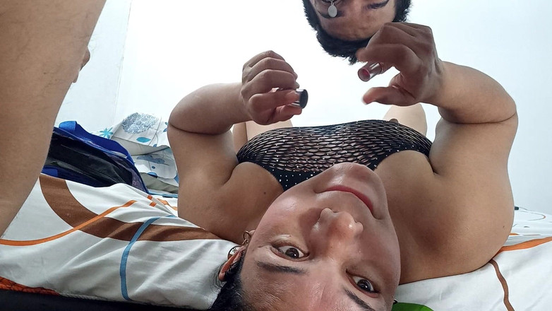 Valkyrie and Luigy Couple: Chupando bolas na garganta profunda, testículos amarrados