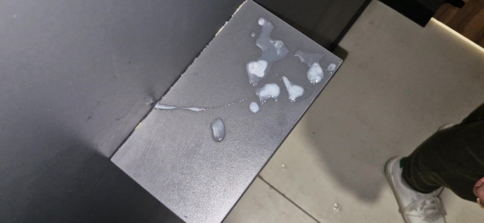 AlexGay: Eiaculate Nel Glory Hole, Grossi Cazzi Di Ragazzi Che Sputano...