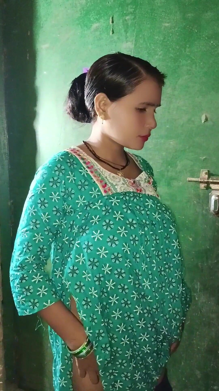 Renudbf: Jag har sex för min indiska flickvän och visar henne...