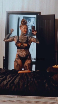 Get on Your Knees for Mami
