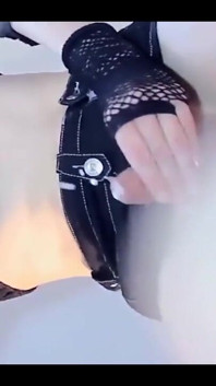 It's 10hot Cumshots From Lola