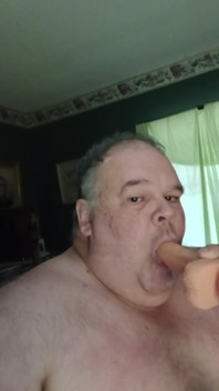 Sucking Dildo