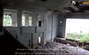 PolySweet: Russische studentin lutscht und fickt öffentlich in einem verlassenen college (englische untertitel)