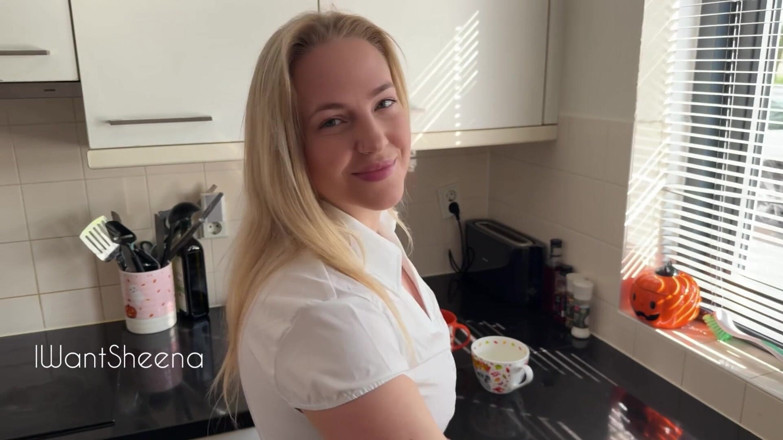 IWantSheena: Iwantsheena se fute cu un fan