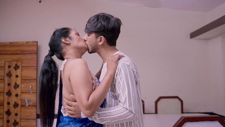 HotMaal69: Indian Stepaunty Scared After Seeing Big Dick Full Hindi Audio