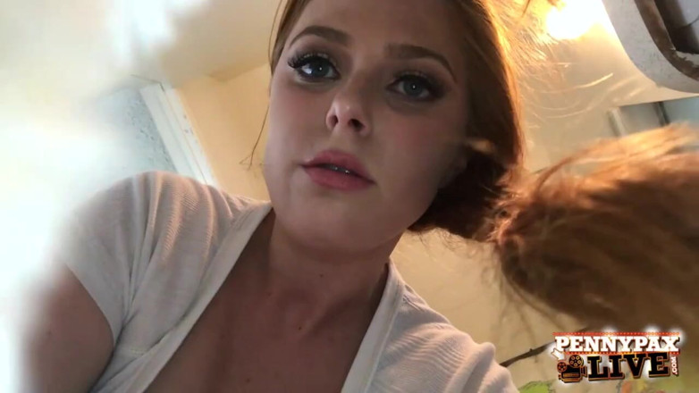 Penny Pax: Penny Pax köle sadakat testi