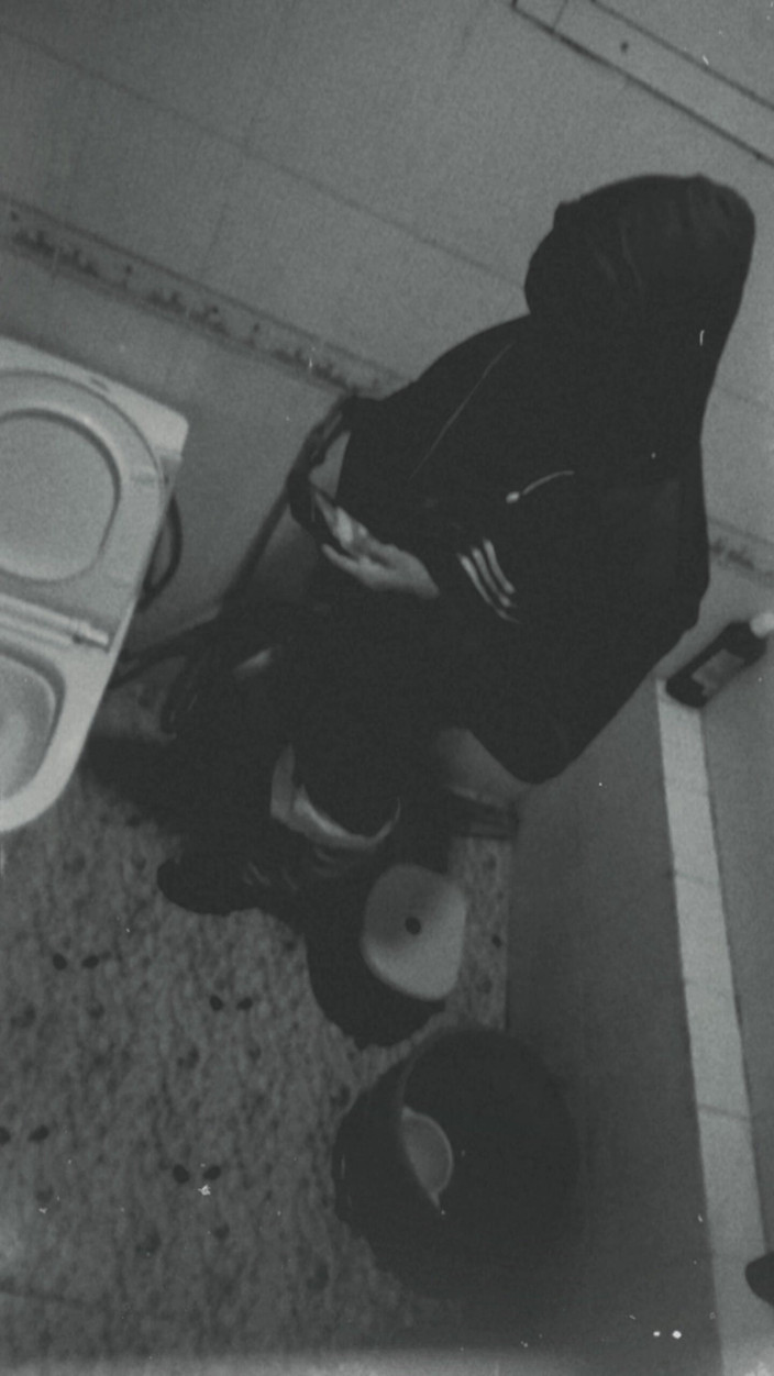 Brijesh 270: Widziałem wszystko, co mój pasierb robił w łazience przed kamerą