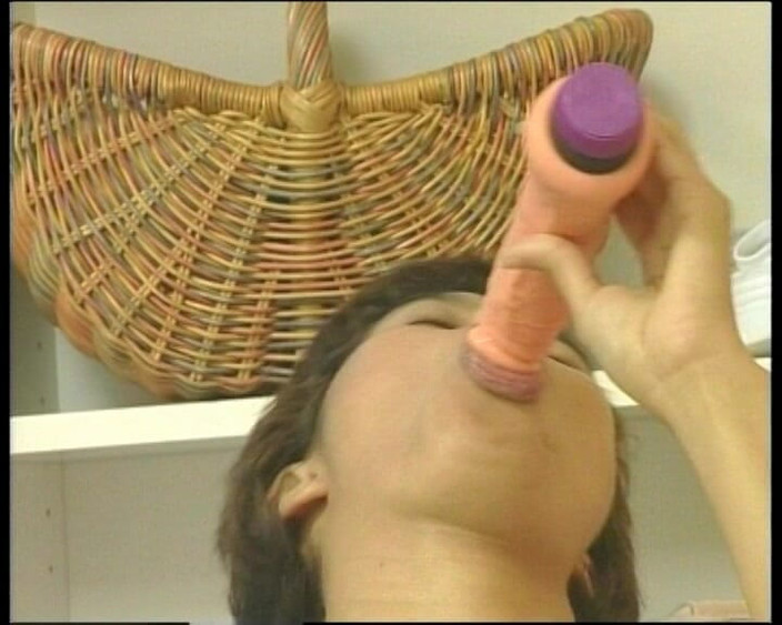GERMAN PORN CLASSICS: 初心者は私をファックします