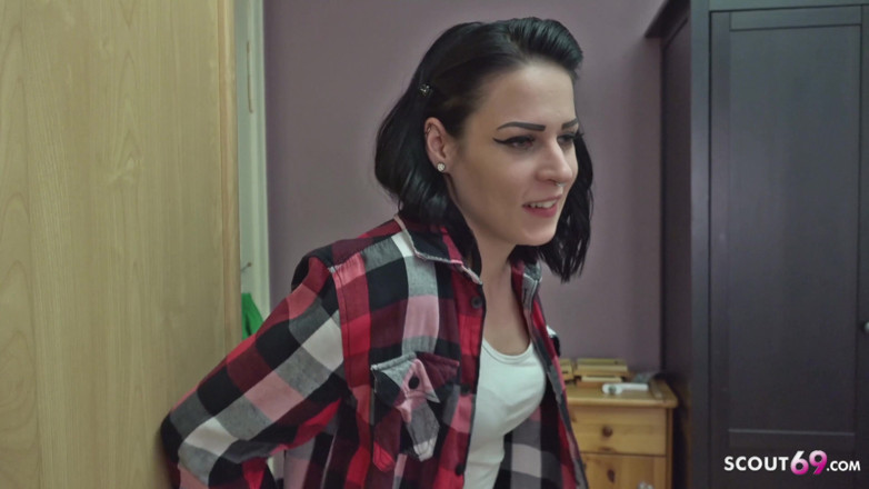Scout69: German Stepsister Marie caught step-bro masturbating
