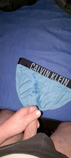 CumShorts: Spodní prádlo sperma 2