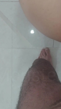 La Scopata Veloce Nello Spogliatoio Si Trasforma in Un Bel Creampie.