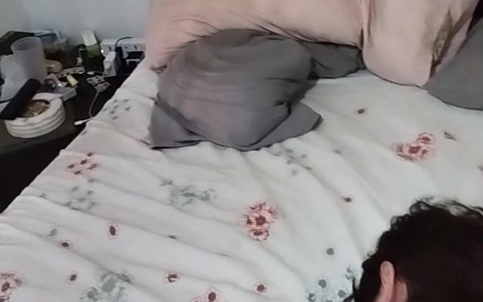 MaturecoupleVe: Jak svádí moji manželku