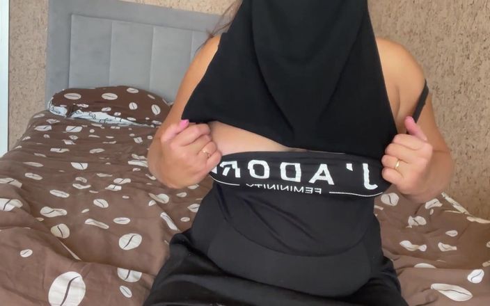 Lux Eva: JOi od mé arabské macechy v hidžábu