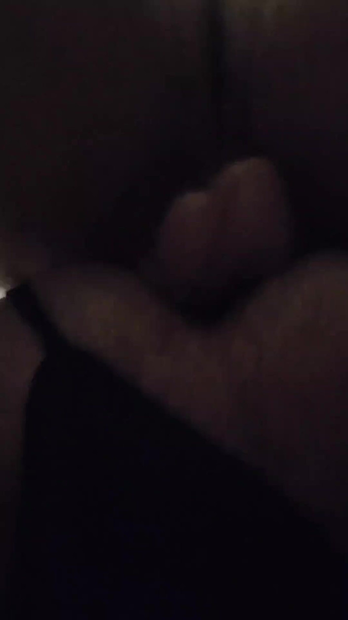 PigPervert: Utilisation de Submissive In Thong