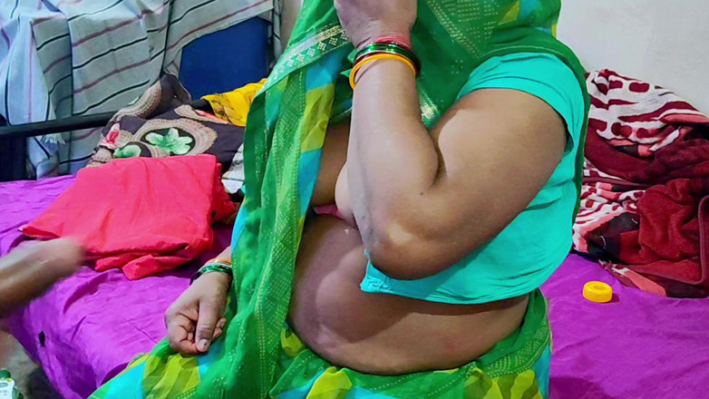 Annubhabhi4: Indiancă desi bhabhi sexy futută în audio hindi