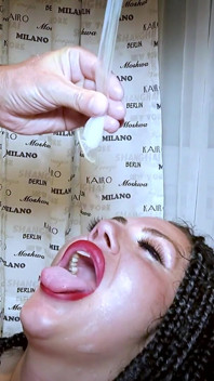 Anal Cheating Date with Curvy BBW: Soapy Sex and Cum Dump
