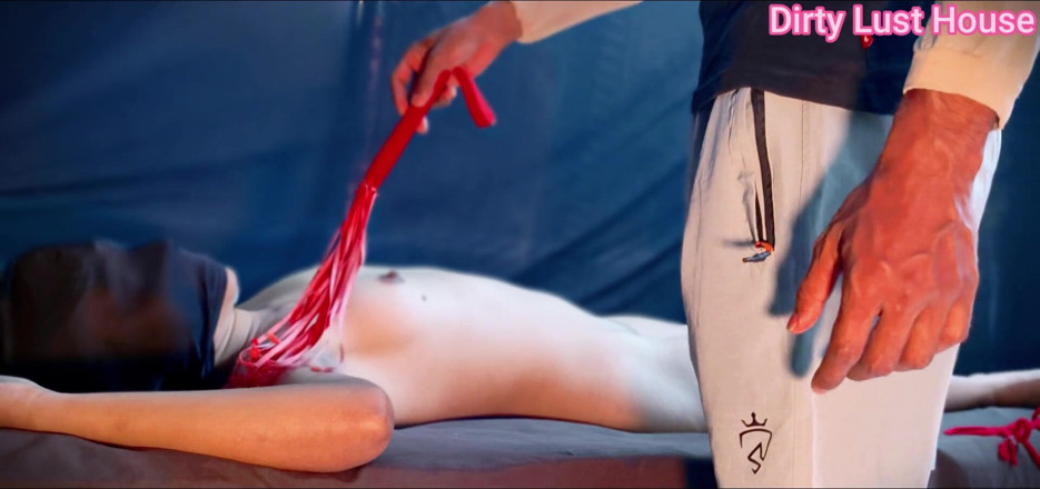 Ziya: Teen Girl BDSM, Rope Bondage, Flogger Spank and Tickling the...