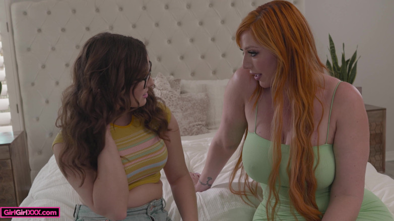 FamilyXXX: Ibu tiri bengkung Lauren Phillips Dapat Penyayang Leana Untuk Membuka