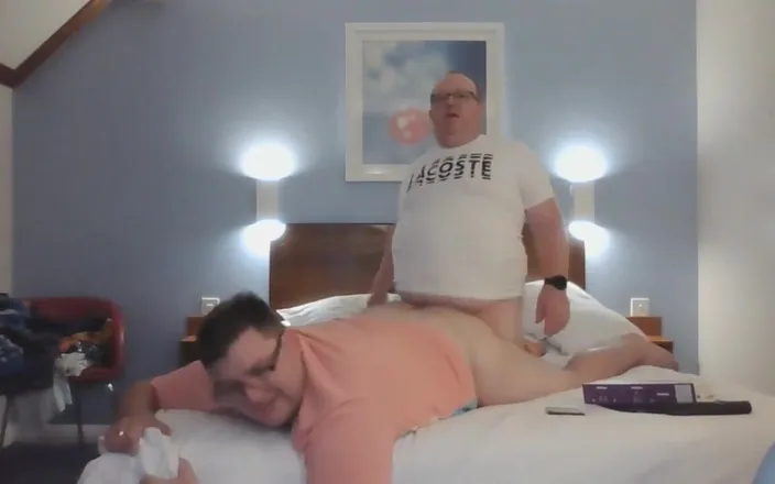 brummieboi89: Daddy Cum's in Stepson in Portsmouth Hotel