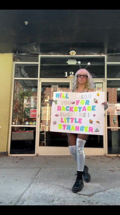 Suzy Wylde: 이 신선한 콘텐츠를 위해 뜨겁고 발정난 Suzy Wylde!