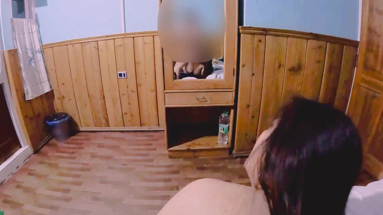 Hornyhusbandwife: Vášnivý pár se miluje v hotelovém pokoji