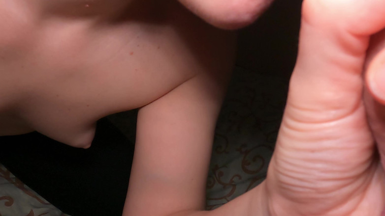 Love_Adventures: Pompino e sborrata in primo piano!