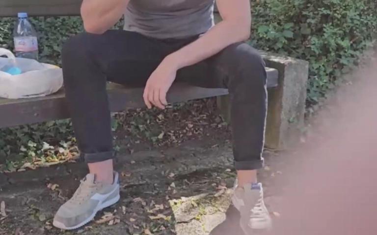 Random Hetero Married Guy at the Park Accepts My Offer and Tries His First Gay Blowjob at His Lunch (Anto goes hunting)