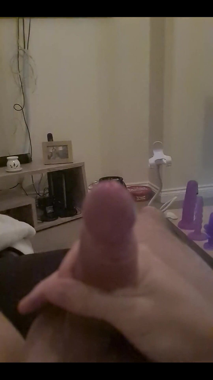 Englishtom20vip: 这么多精液，我想要我填满你，只是问