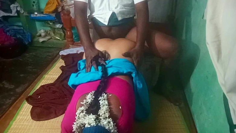 Priyanka314: 印度泰米尔美丽的阿姨重口味性爱