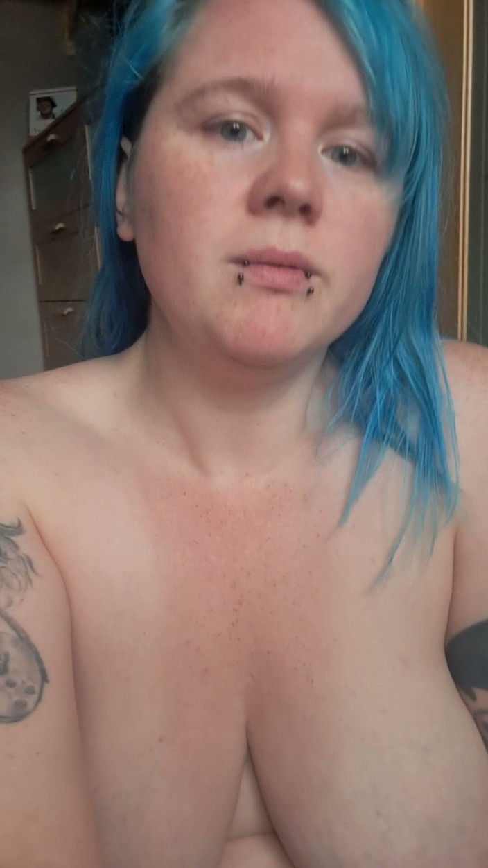 VioletVixen: MILF Butt Plug JOI