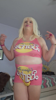 Blonde Bimbo for Daddy!