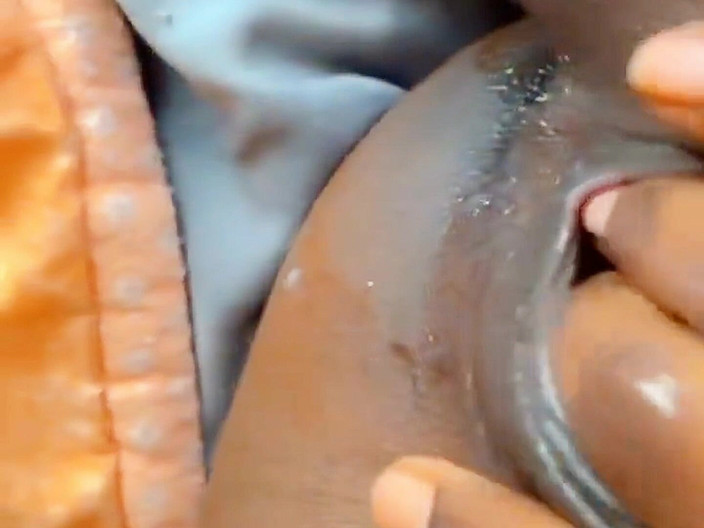 Barqueen: O ağır Fışkırtmayı Tutamıyorum