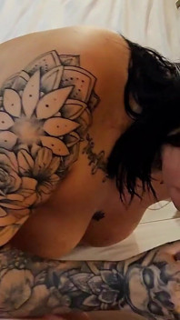 I Met a MILF From Cordoba on the Internet and We Ended up Filming Porn