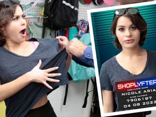 Shop Lyfter: Allarga quelle chiappe!! La punizione in faccia dei dispettosi taccheggiatori...