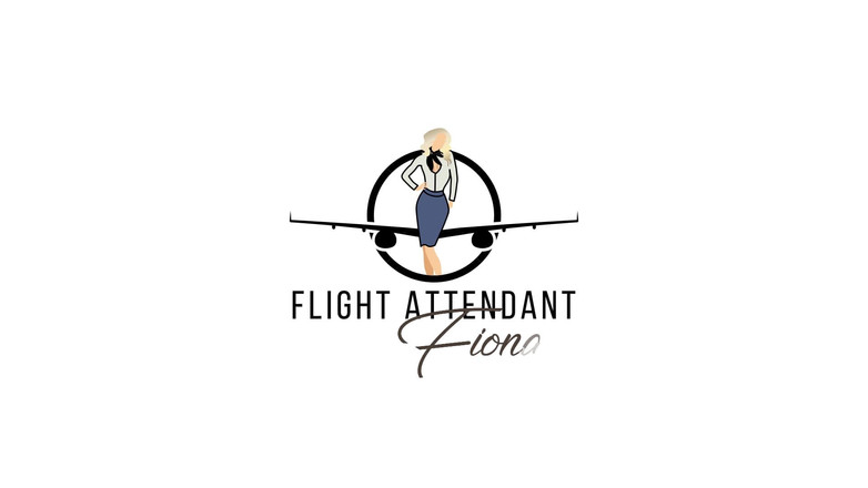 Flight Attendant Fiona: Zabawa w wannie z wibratorem