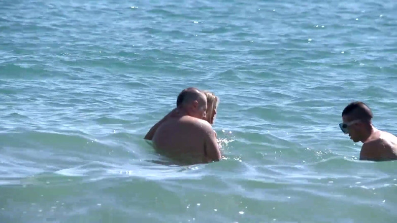Real Home Made: Double penetrated ass fucking ass fingering threesome on the beach