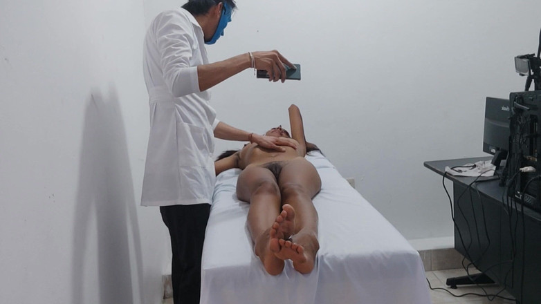 NEGRITA SEXY: Jag fick två chefer i sexuell massagesalongen men jag kan...