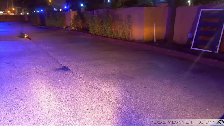 Jonathan Jordan: Нужна сперма, чтобы завершить транзакцию