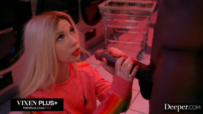 Deeper: Tiefer. Hübsche kleine betrügerin kenzie hat geheimen offenen sex